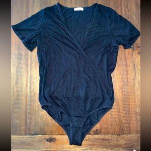Madewell Black Bodysuit Womens Medium V Neck Wrap Snaps